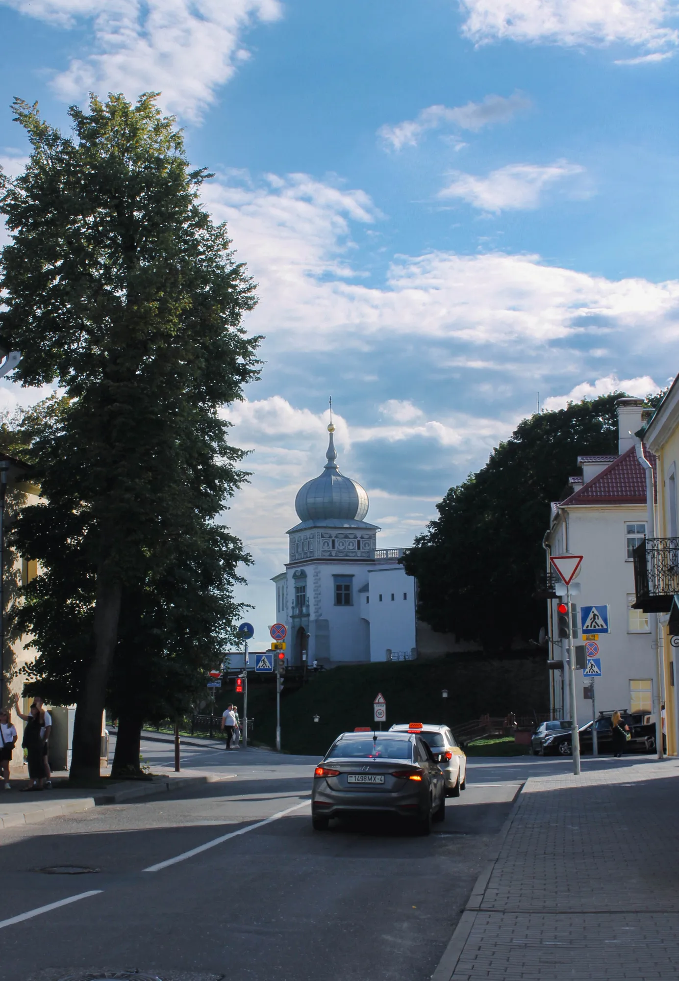 Замковая улица